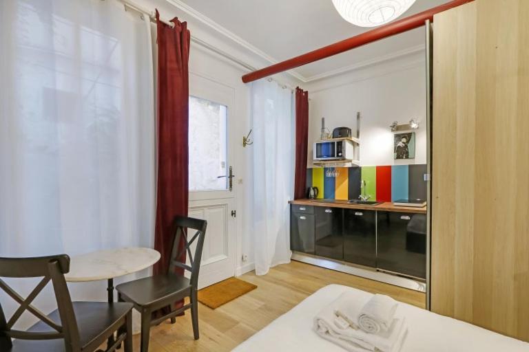 A Sweet Studio In Montparnasse - Boulevard Du Montparnasse ปารีส ภายนอก รูปภาพ