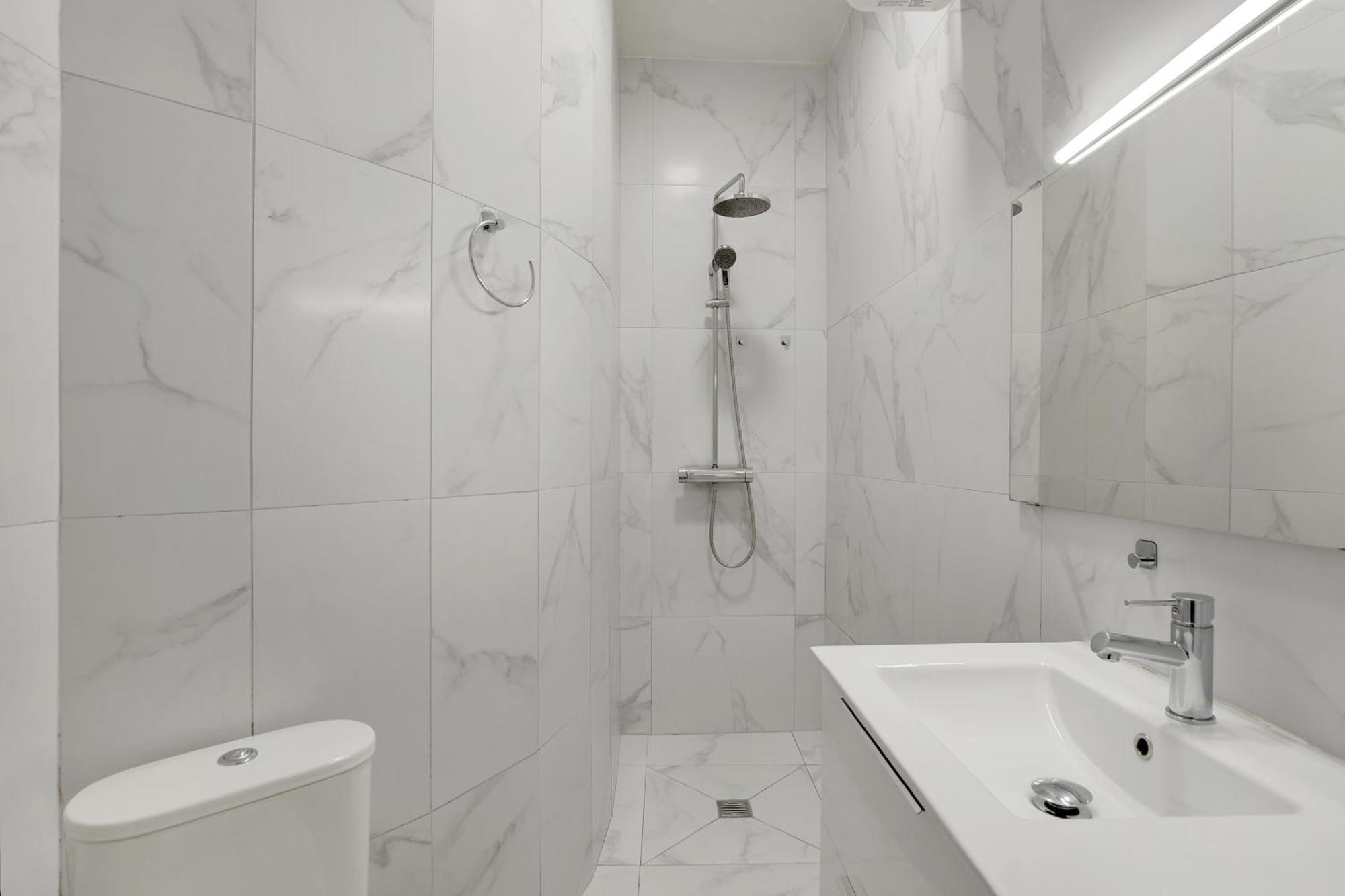 A Sweet Studio In Montparnasse - Boulevard Du Montparnasse ปารีส ภายนอก รูปภาพ